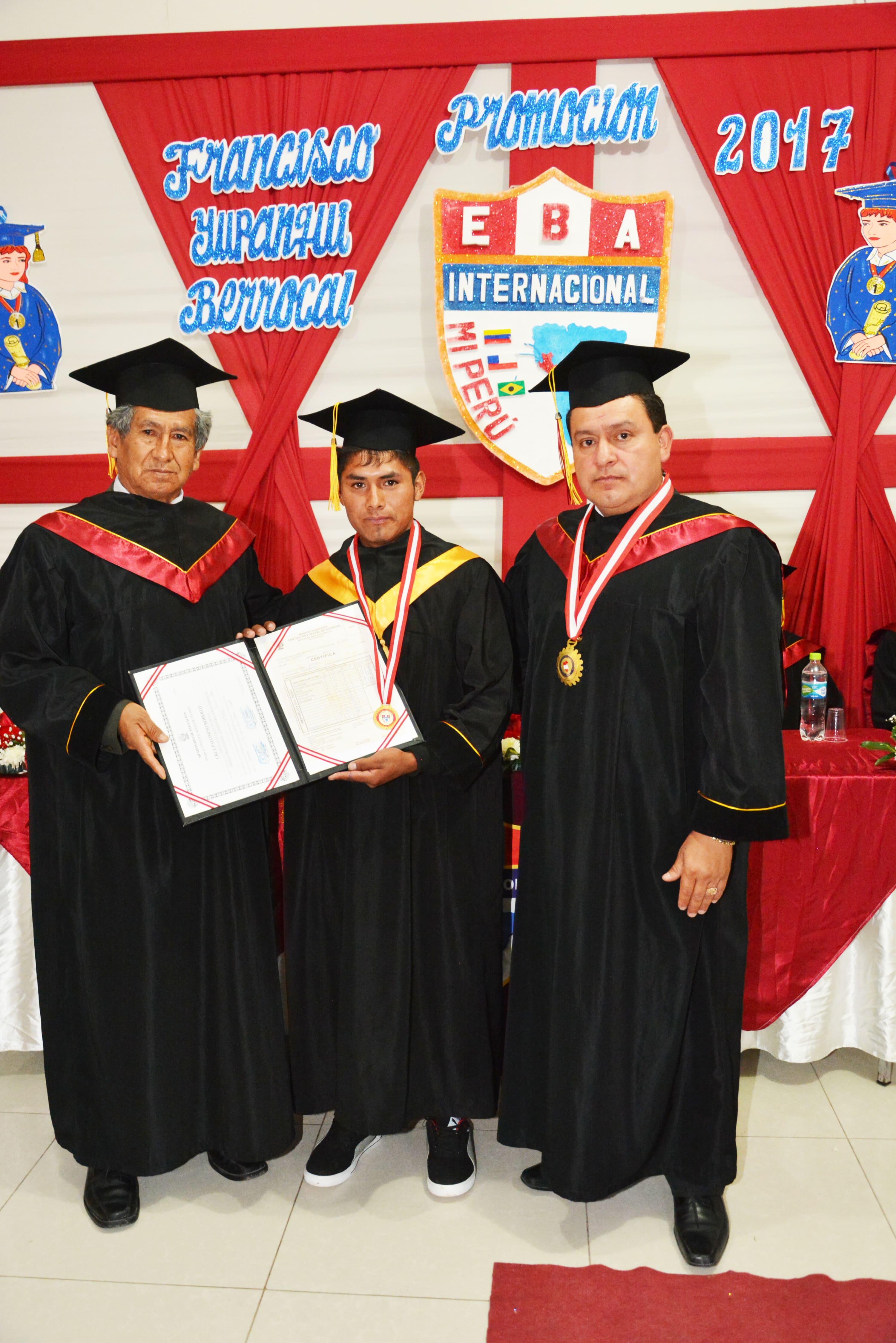 Egresados del CEBA número 1 del Perú